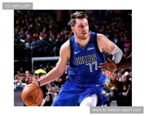 东契奇快攻反击,独行侠进攻节奏掌控 东契奇快攻反击,独行侠进攻节奏掌控